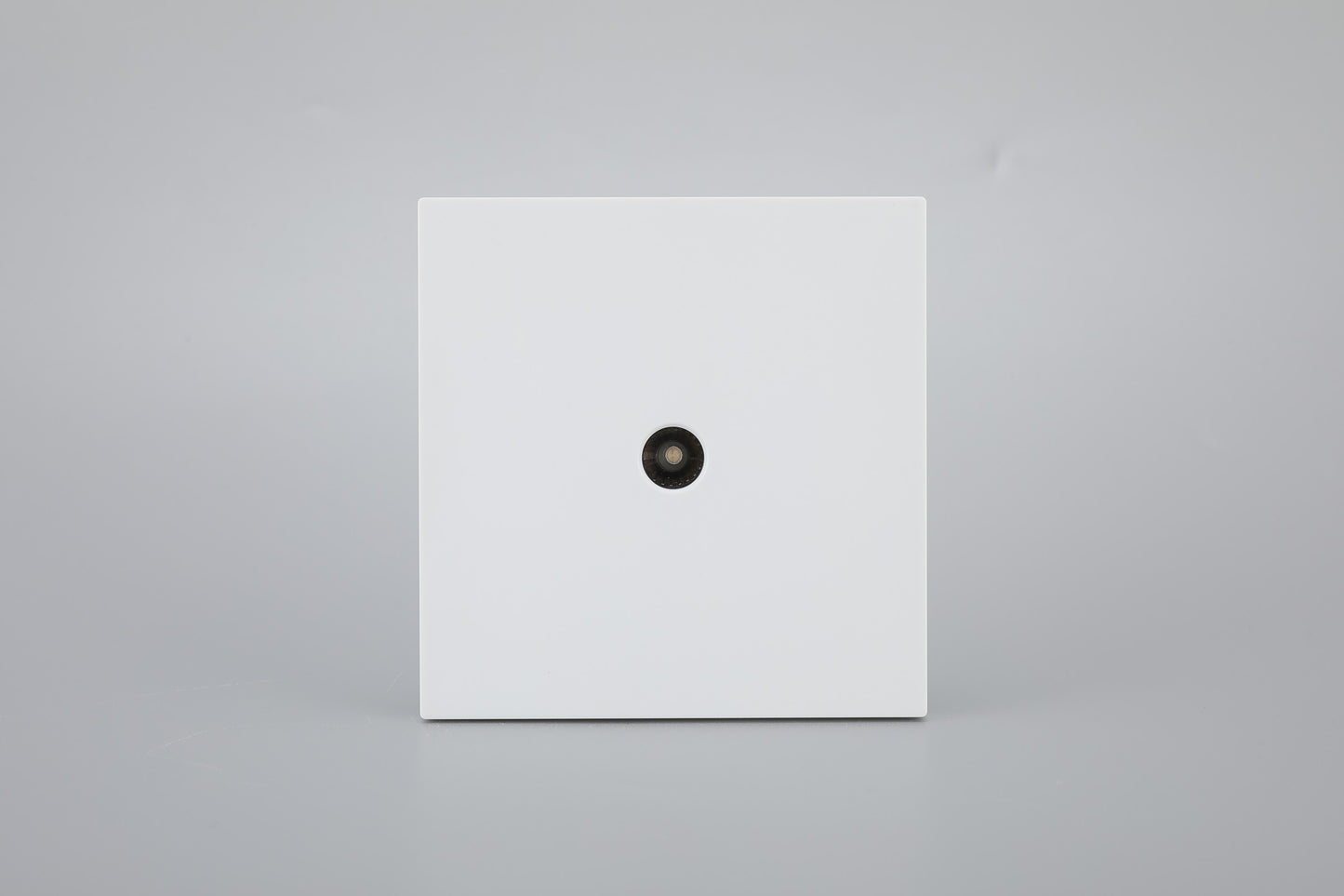 TV SOCKET S60-019 BABY FACE (TEKLED ELECTRIC)