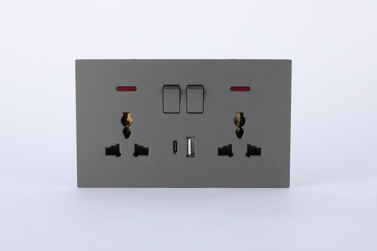SWITCHED DOUBLE 3 PIN UNIVERSAL SOCKET WITH A+C PORT (FAST CHARGE) S60-056 BABY FACE (TEKLED ELECTRIC)