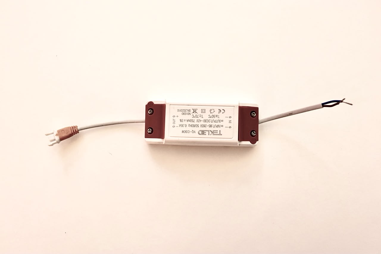 LED DRIVER J005 30W (TEKLED)