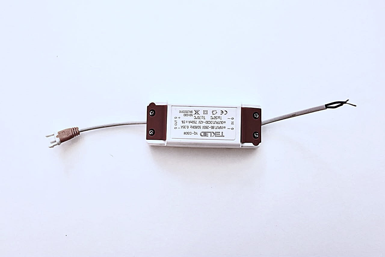 GL 18W 0450 LED POWER SUPPLY DRIVER 18W 100-240V IP65(TEKLED)