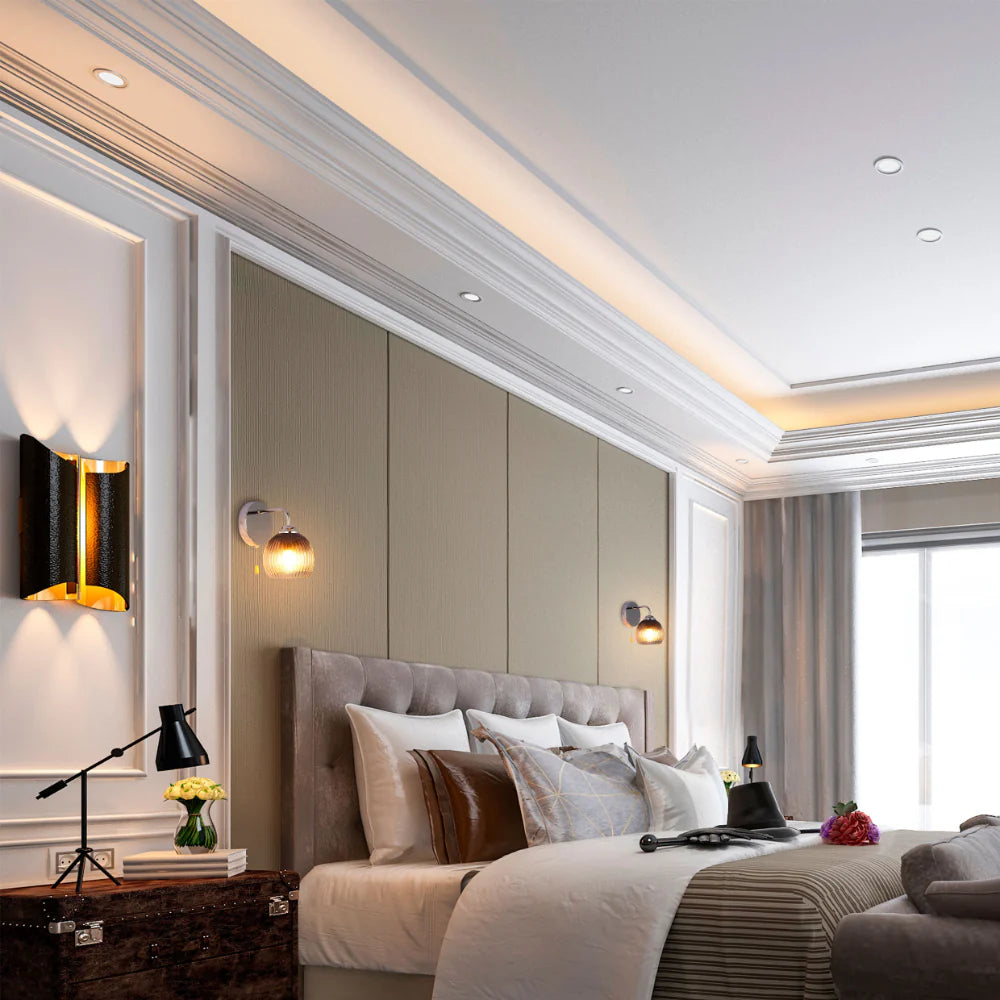 Reeded Glass Wall Light with Pull Down Switch E27 Fitting