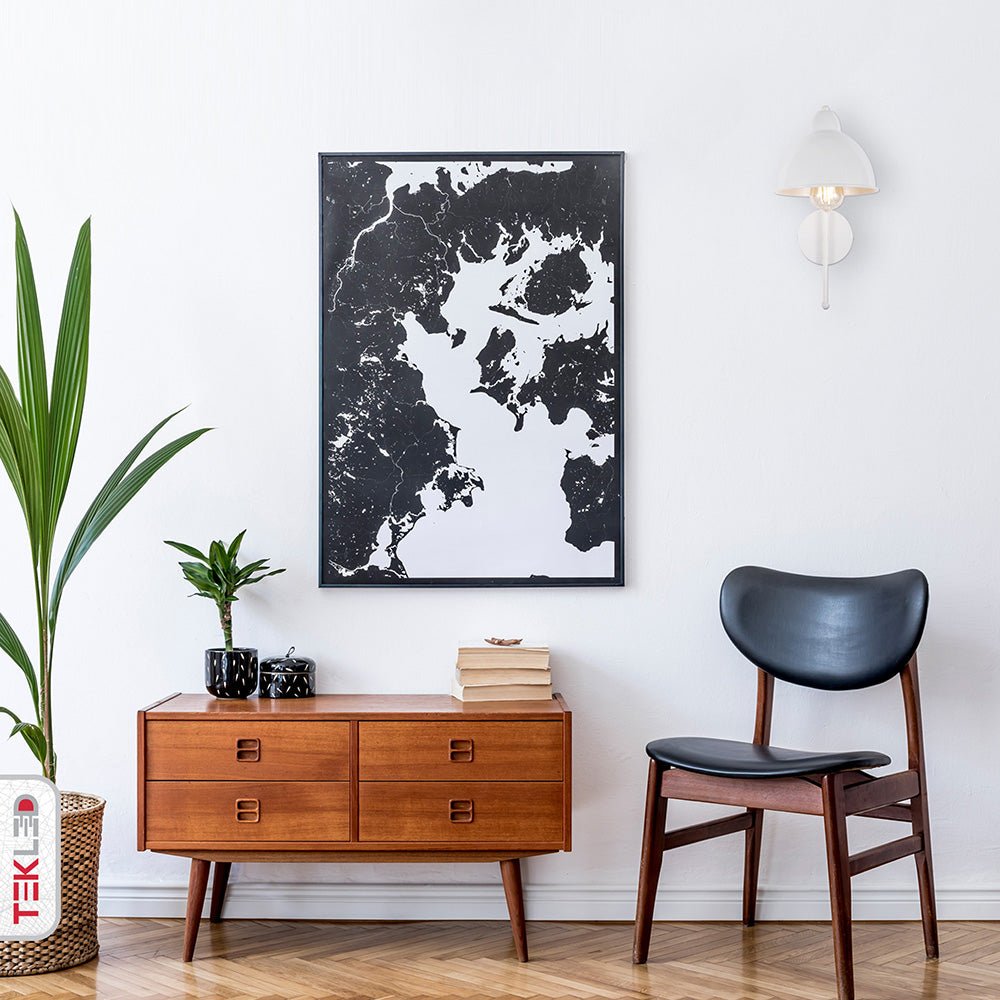 Indoor usage of White Metal Dome Wall Light with E27 Fitting