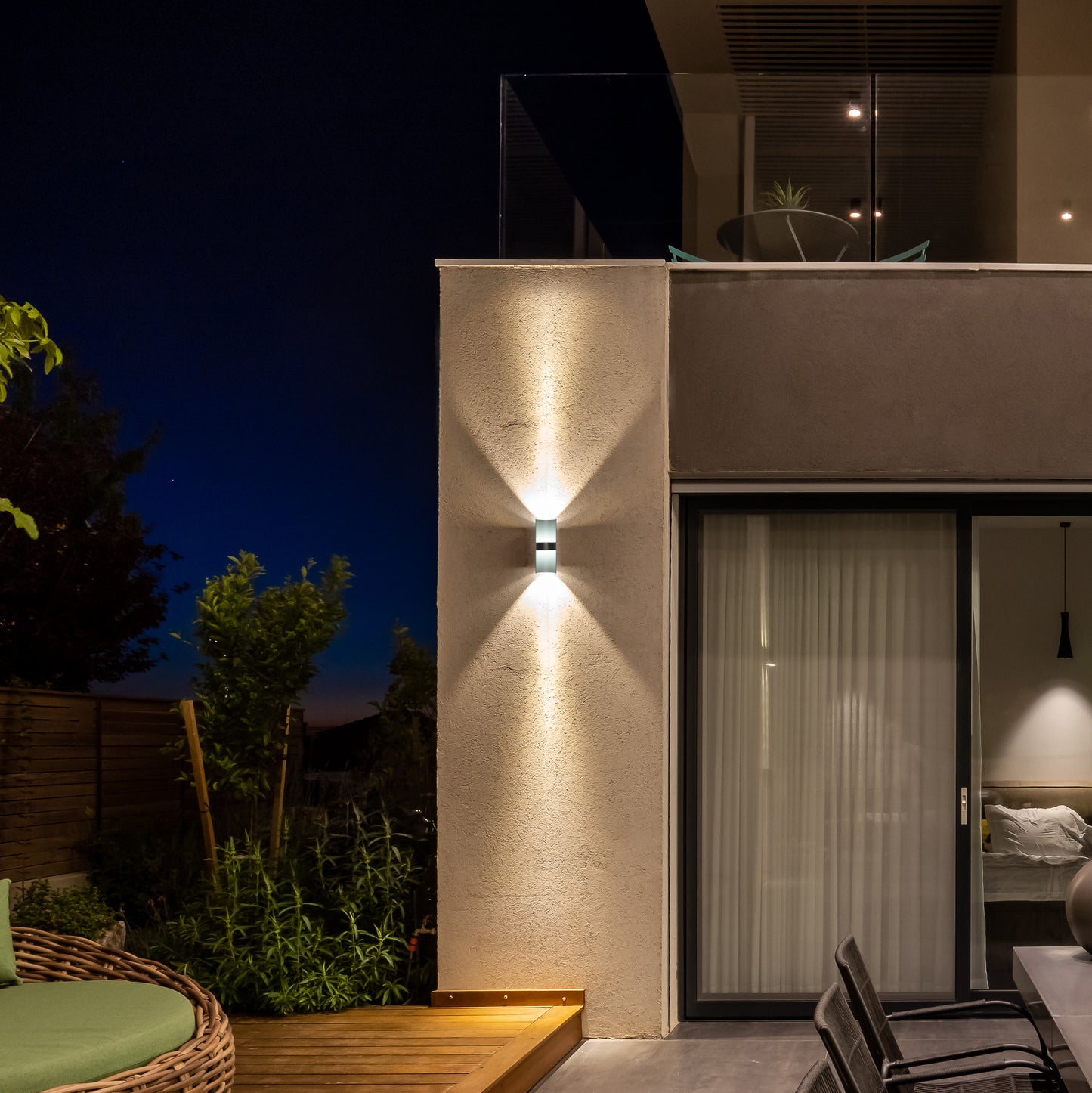 Splitted Bamboo Middle Node Up and DownLED Outdoor Wall Light 3000K/4000K/6500K 13W (TEKLED)