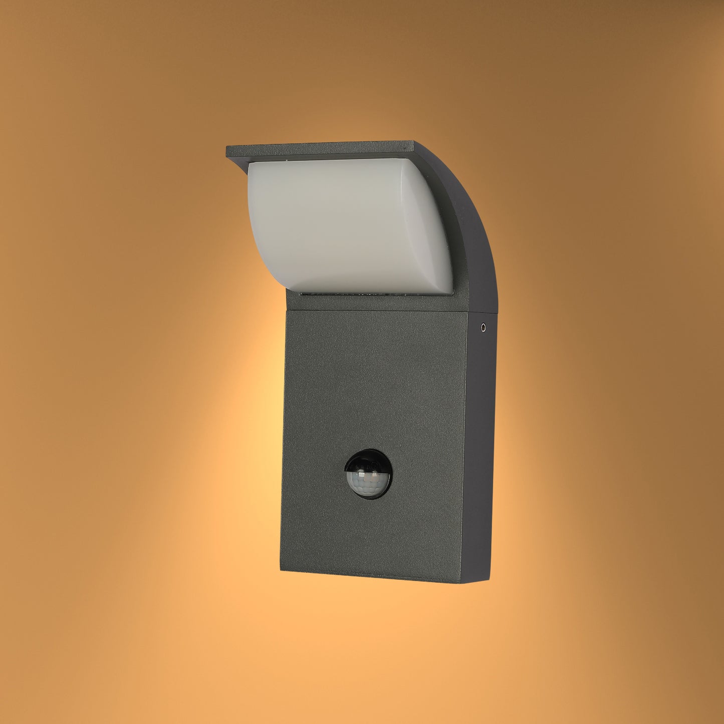 SenzaLED Outdoor Wall Light with Sensor 7.5W 3000K (TEKLED)