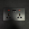 250V 2Gang 13A Switched Univer Socket with Indicator