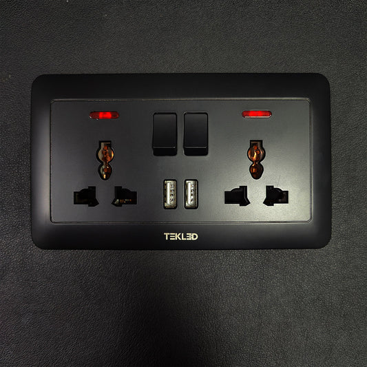 250V 2Gang 13A Switched Univer Socket with USB