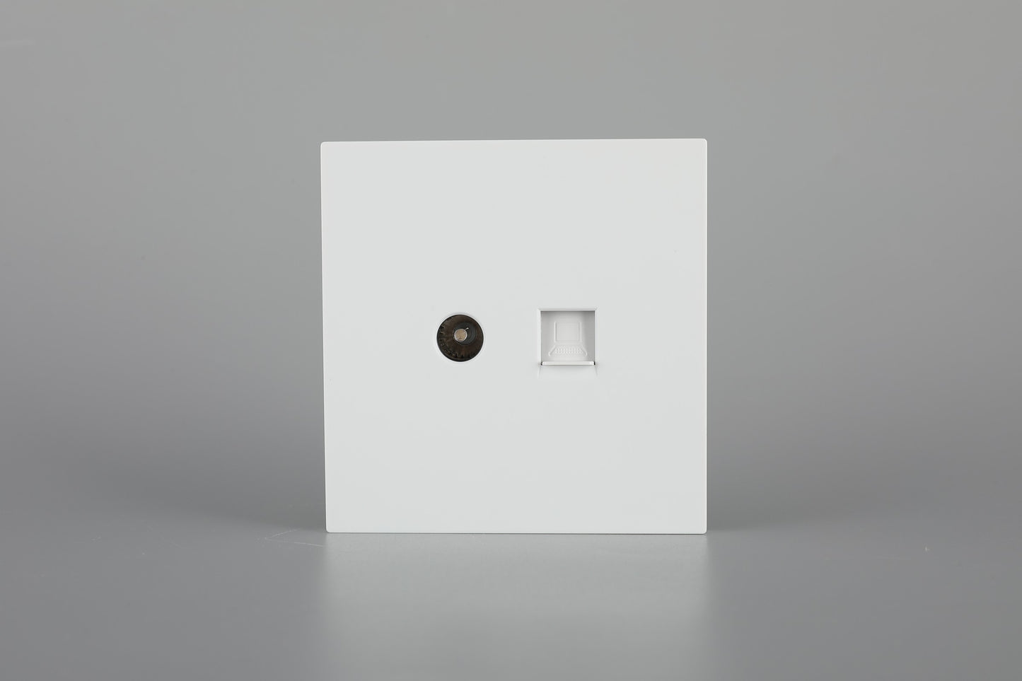 TV AND CAT6 COMPUTER SOCKET S60-023 (TEKLED ELECTRIC)