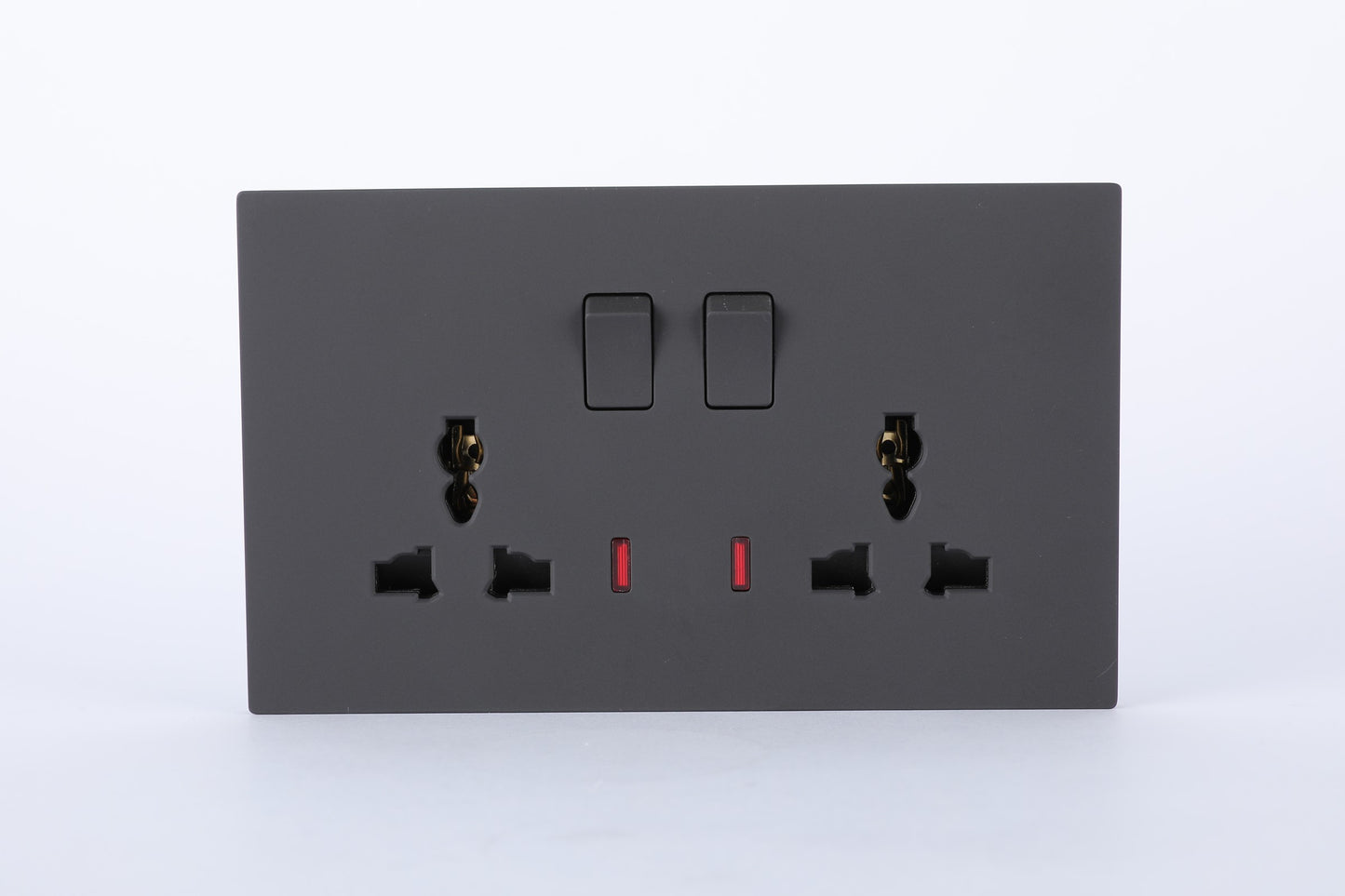 SWITCHED DOUBLE 3 PIN UNIVERSAL SOCKET WITH NEON S60-046 BABY FACE (TEKLED ELECTRIC)