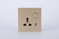 SWITCHED 3 PIN UNIVERSAL SOCKET WITH NEON S60-015 BABY FACE (TEKLED ELECTRIC)